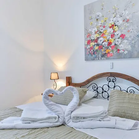 Marinic With Private Pool , Zadar County Miranje