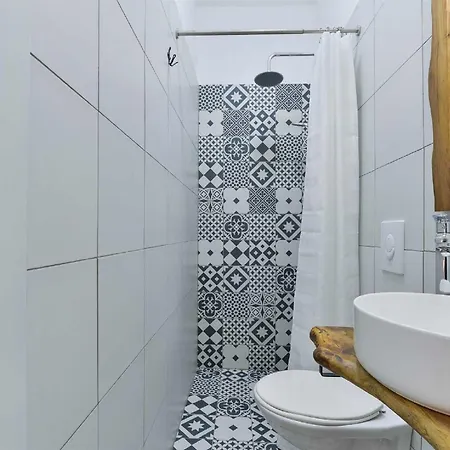 Вилла Marinic With Private Pool , Zadar County *
