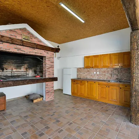Villa Marinic With Private Pool , Zadar County Benkovac