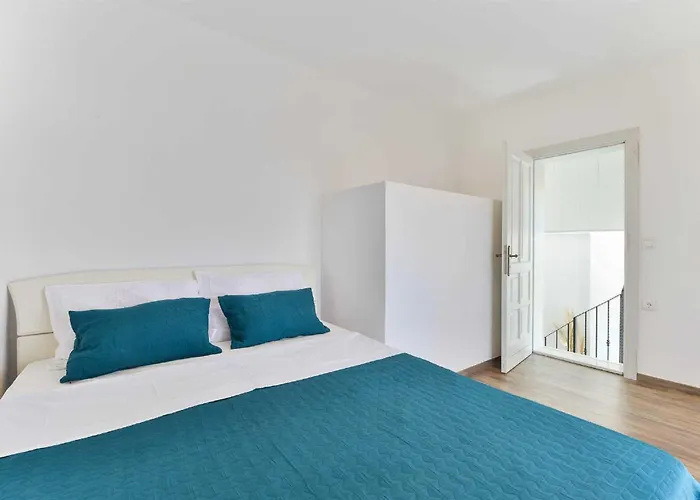 Marinic With Private Pool , Zadar County