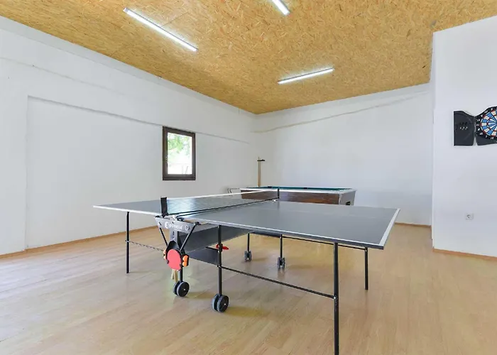 Villa Marinic With Private Pool , Zadar County *