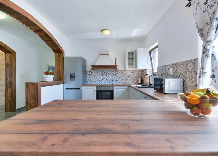 Marinic With Private Pool , Zadar County Vila *