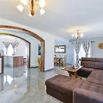 Marinic With Private Pool , Zadar County * Miranje