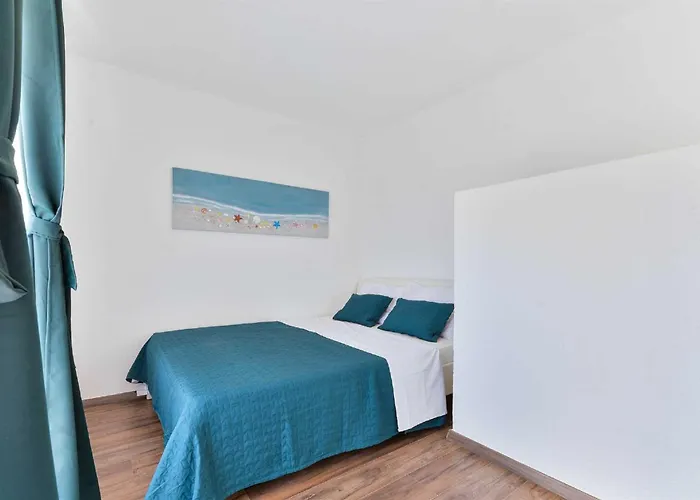 Marinic With Private Pool , Zadar County Villa